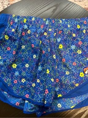 Buccees blue shorts